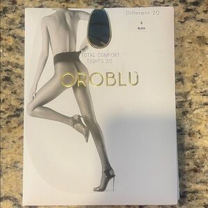 OROBLU Sheer Black Total Comfort Tights 20 Denier